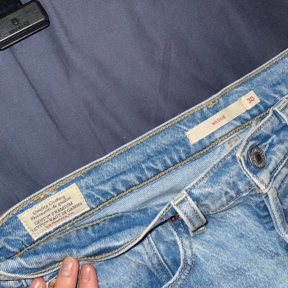Levi’s Wedgie Jeans - Picture 4 of 4